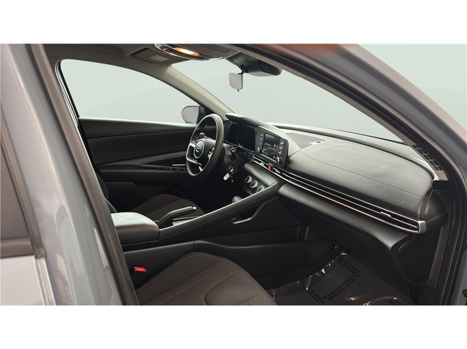 2023 Hyundai Elantra SE Sedan 4D Folsom CA