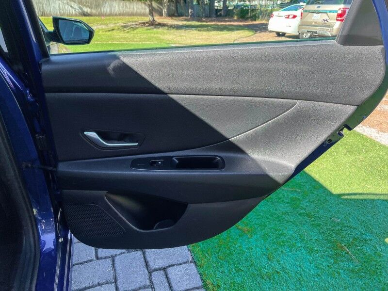 2023 Hyundai Elantra SE Wilmington NC