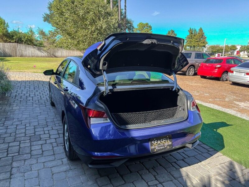 2023 Hyundai Elantra SE Wilmington NC