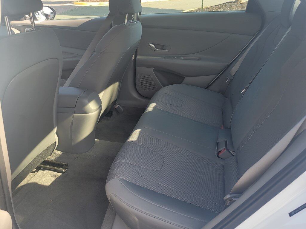 2023 Hyundai Elantra SE Chantilly VA