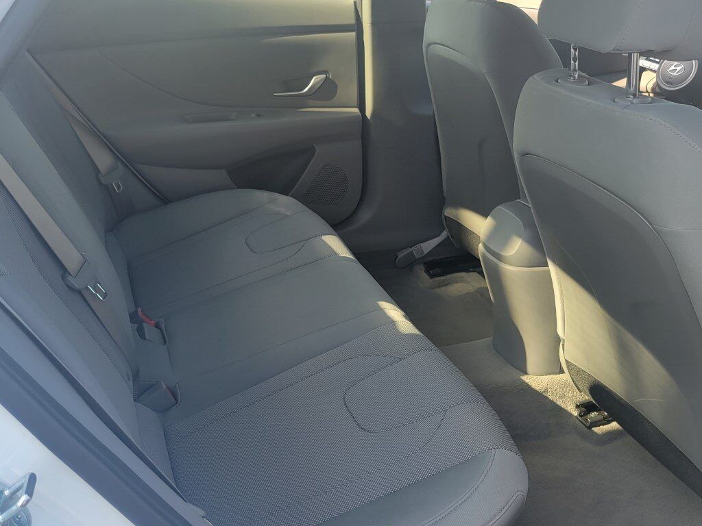 2023 Hyundai Elantra SE Chantilly VA