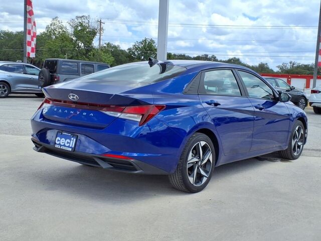 2023 Hyundai Elantra SEL  TX