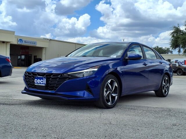 2023 Hyundai Elantra SEL  TX
