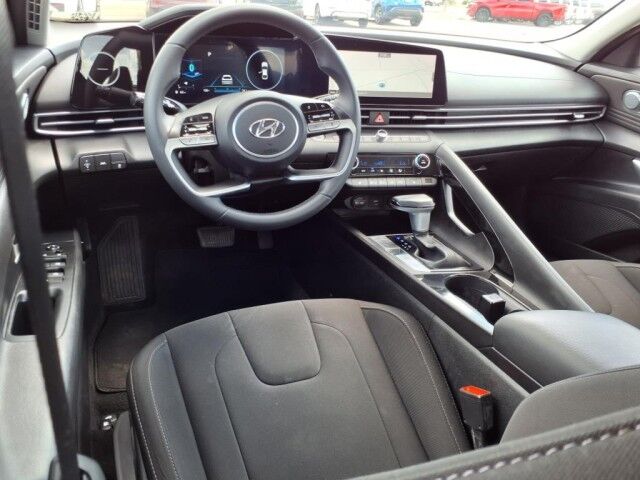 2023 Hyundai Elantra SEL  TX 2023 Hyundai Elantra SEL  TX