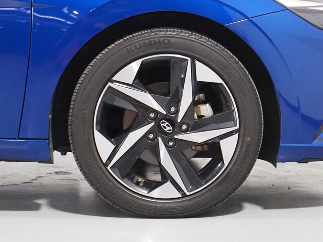 2023 Hyundai Elantra SEL *CONVENIENCE PKG, NAVIGATION, ADAPTIVE CRUISE, SAFETY ALERTS, BACKUP-CAMERA, COLOR TOUCHSCREEN, HEATED SEATS, KEYLESS ENTRY, WIRELESS CHARGING, ANDROID & APPLE Round Rock TX