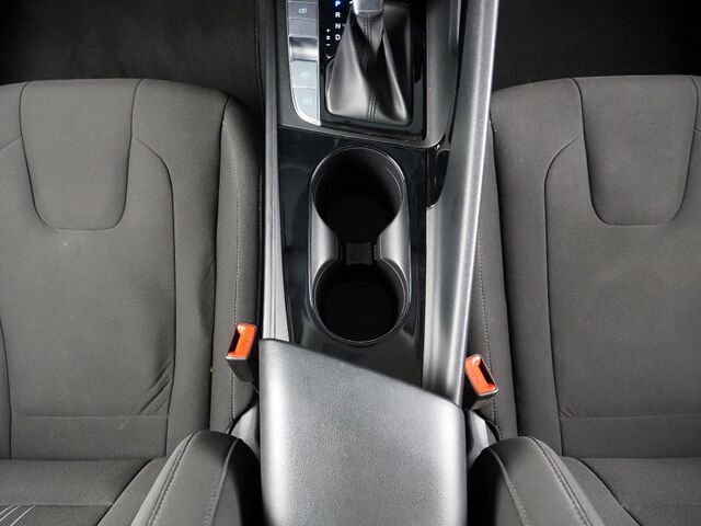2023 Hyundai Elantra SEL *CONVENIENCE PKG, NAVIGATION, ADAPTIVE CRUISE, SAFETY ALERTS, BACKUP-CAMERA, COLOR TOUCHSCREEN, HEATED SEATS, KEYLESS ENTRY, WIRELESS CHARGING, ANDROID & APPLE Round Rock TX
