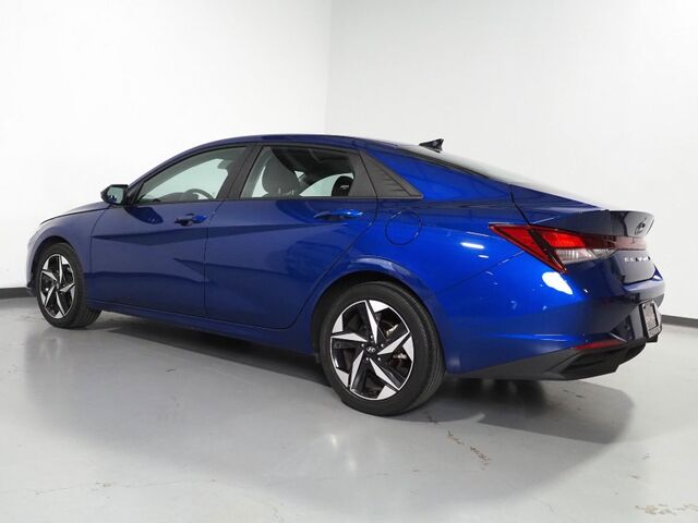 2023 Hyundai Elantra SEL *CONVENIENCE PKG, NAVIGATION, ADAPTIVE CRUISE, SAFETY ALERTS, BACKUP-CAMERA, COLOR TOUCHSCREEN, HEATED SEATS, KEYLESS ENTRY, WIRELESS CHARGING, ANDROID & APPLE Round Rock TX