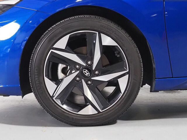 2023 Hyundai Elantra SEL *CONVENIENCE PKG, NAVIGATION, ADAPTIVE CRUISE, SAFETY ALERTS, BACKUP-CAMERA, COLOR TOUCHSCREEN, HEATED SEATS, KEYLESS ENTRY, WIRELESS CHARGING, ANDROID & APPLE Round Rock TX