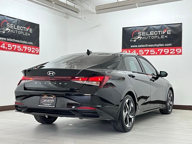 2023 Hyundai Elantra SEL Carrollton TX