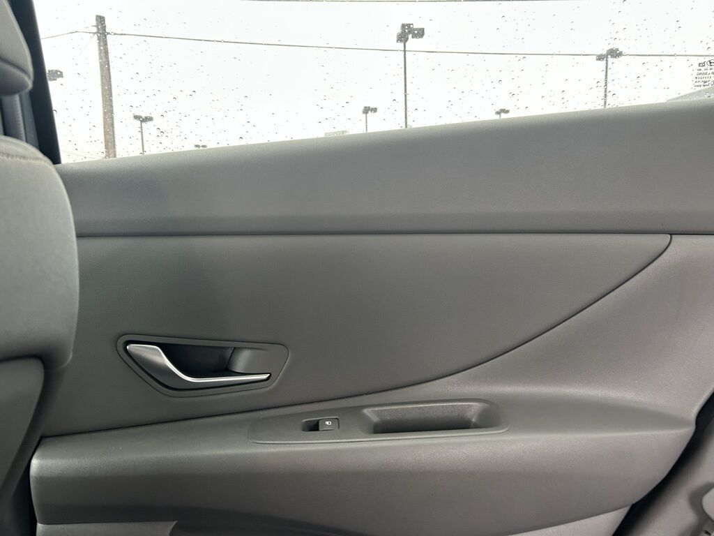 2023 Hyundai Elantra SEL Crestwood KY