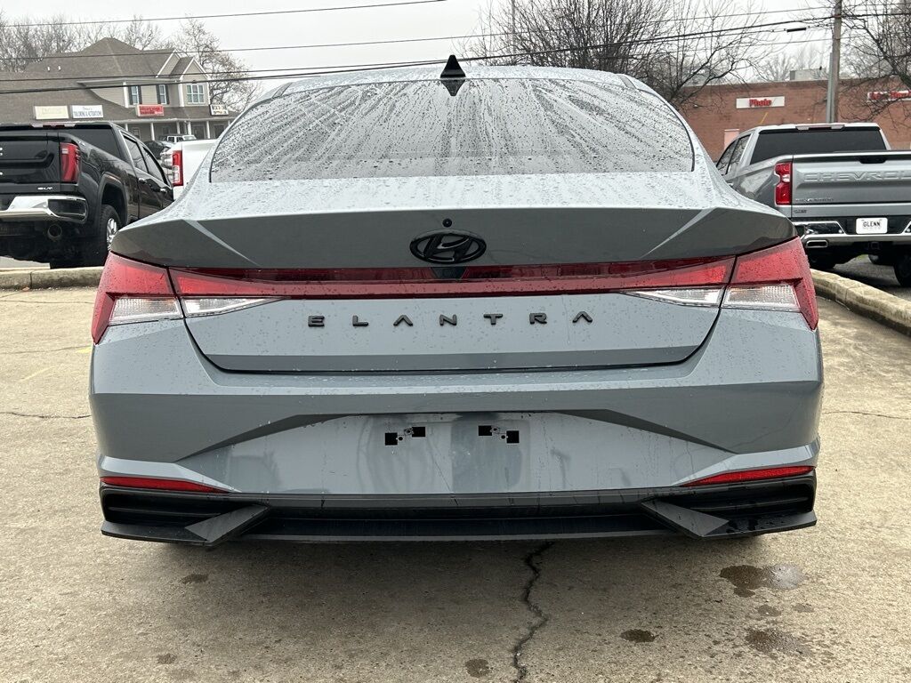 2023 Hyundai Elantra SEL Crestwood KY