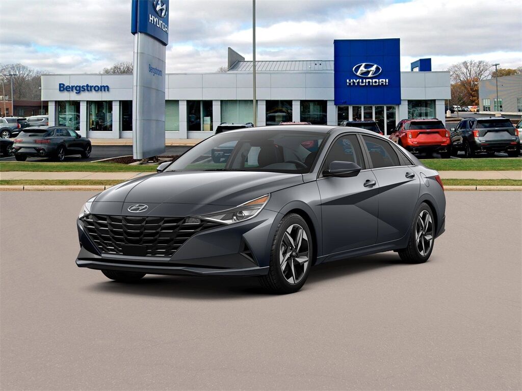 2023 Hyundai Elantra SEL Green Bay WI