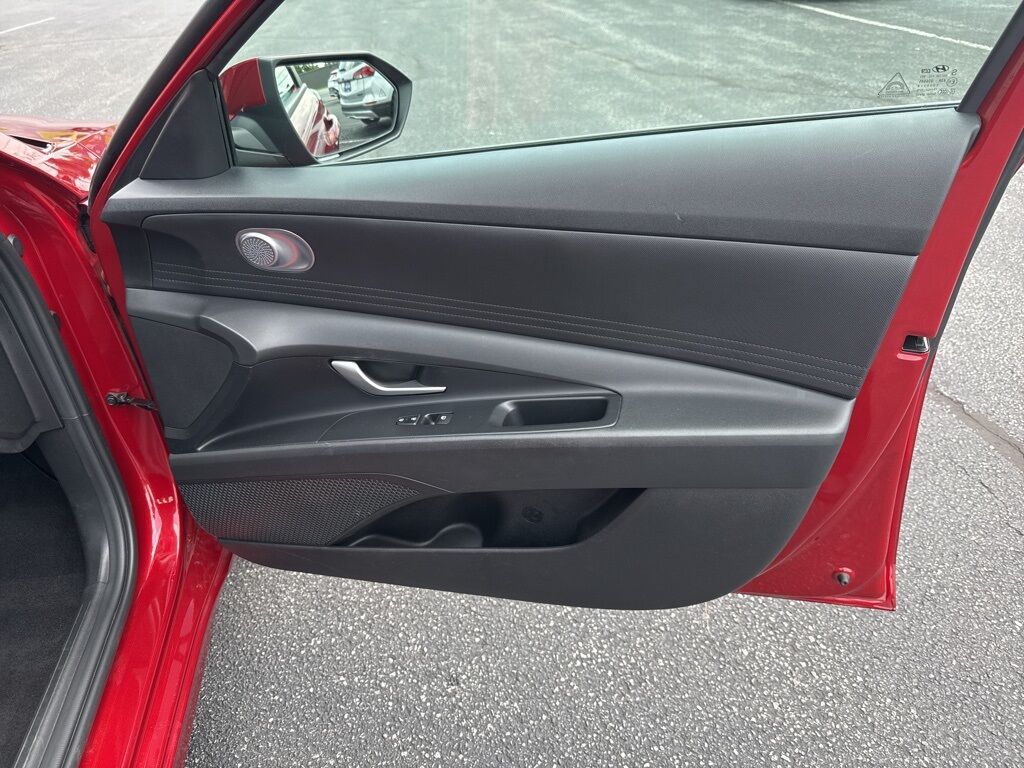 2023 Hyundai Elantra SEL Mount Joy PA