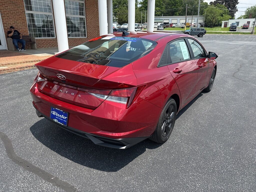 2023 Hyundai Elantra SEL Mount Joy PA