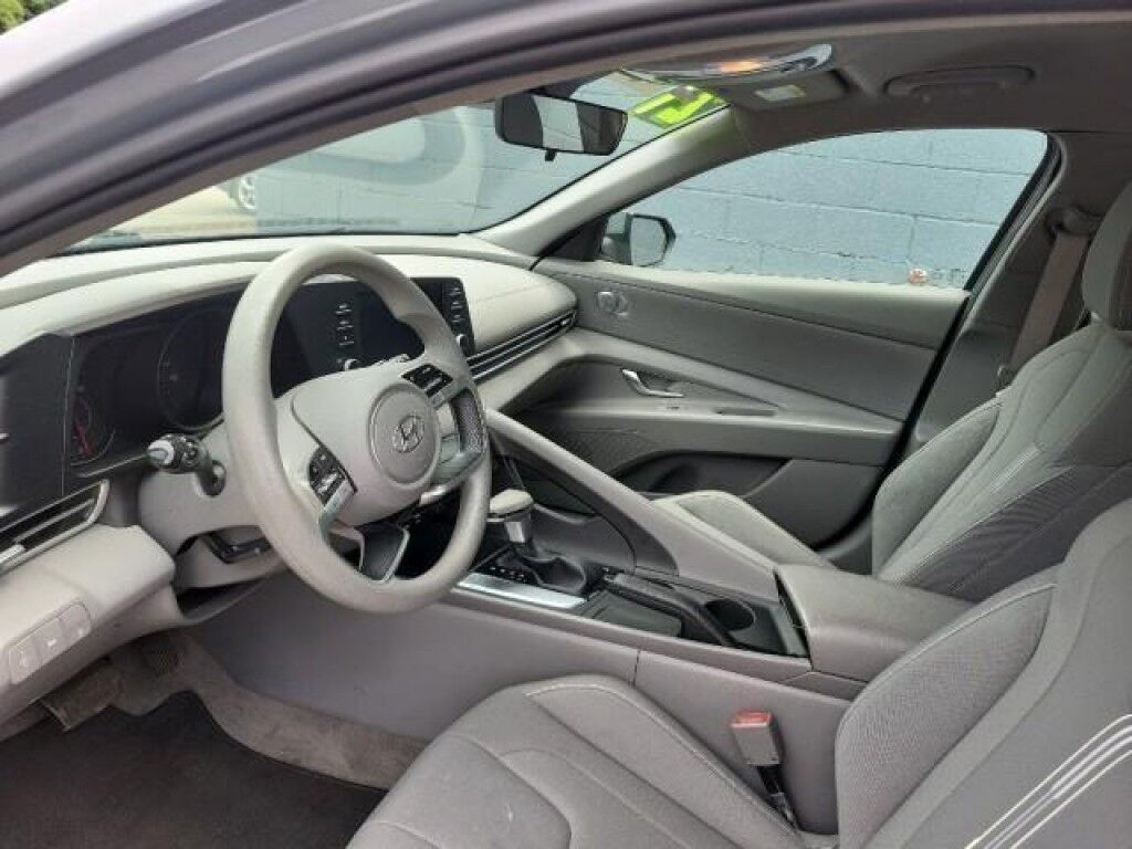 2023 Hyundai Elantra SEL Owego NY