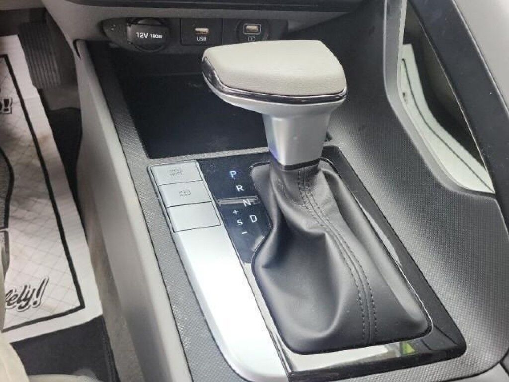 2023 Hyundai Elantra SEL Owego NY
