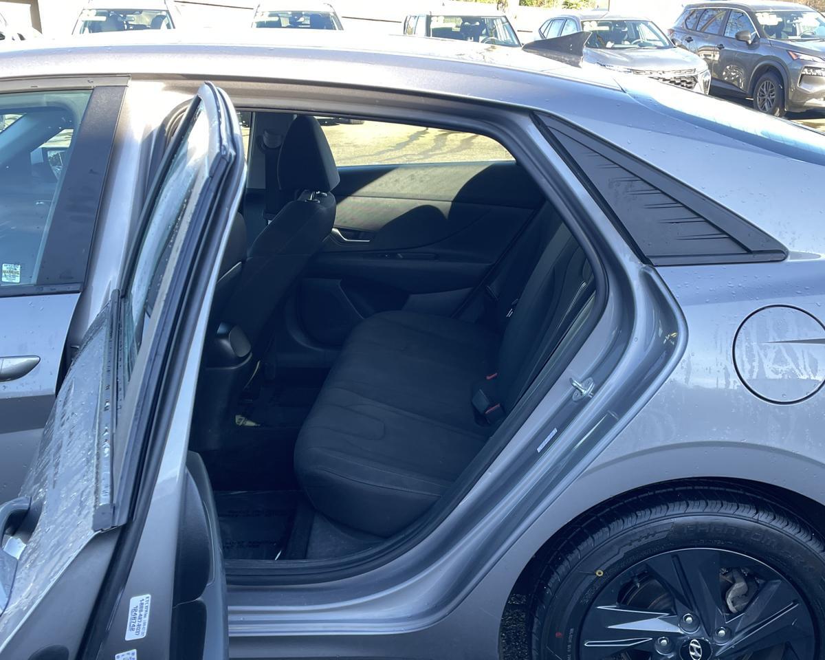 2023 Hyundai Elantra SEL Sedan 4D Port Orchard WA