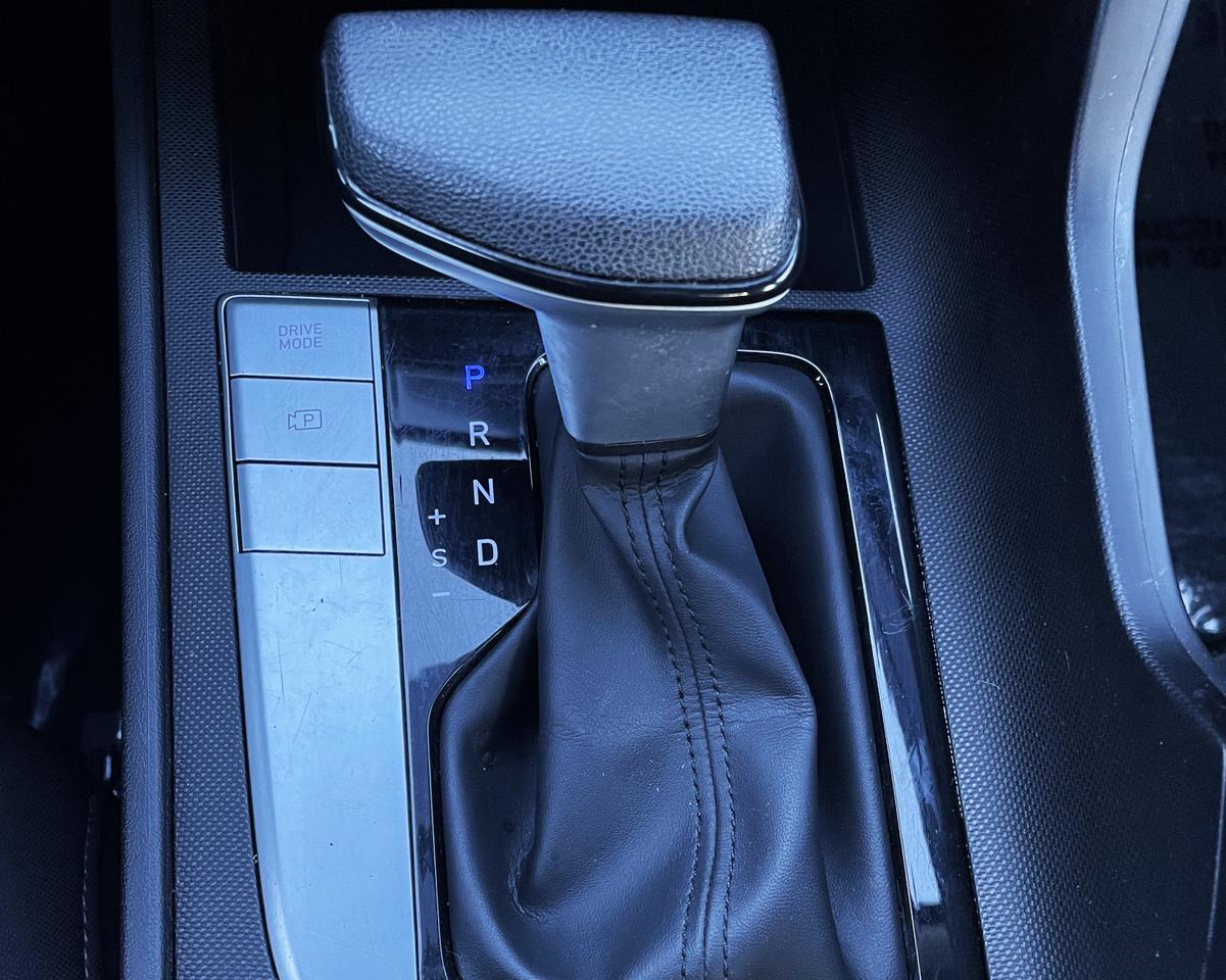 2023 Hyundai Elantra SEL Sedan 4D Port Orchard WA