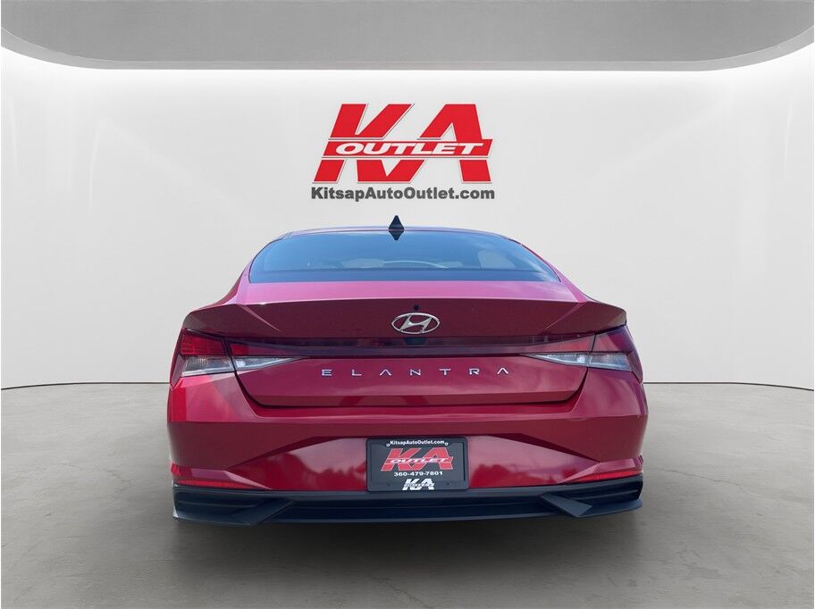 2023 Hyundai Elantra SEL Sedan 4D Port Orchard WA
