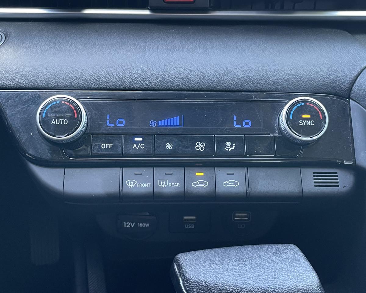 2023 Hyundai Elantra SEL Sedan 4D Port Orchard WA