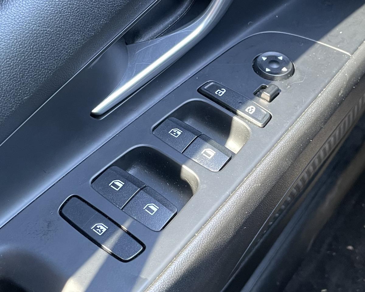 2023 Hyundai Elantra SEL Sedan 4D Port Orchard WA
