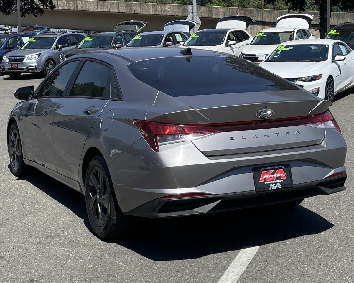 2023 Hyundai Elantra SEL Sedan 4D Port Orchard WA