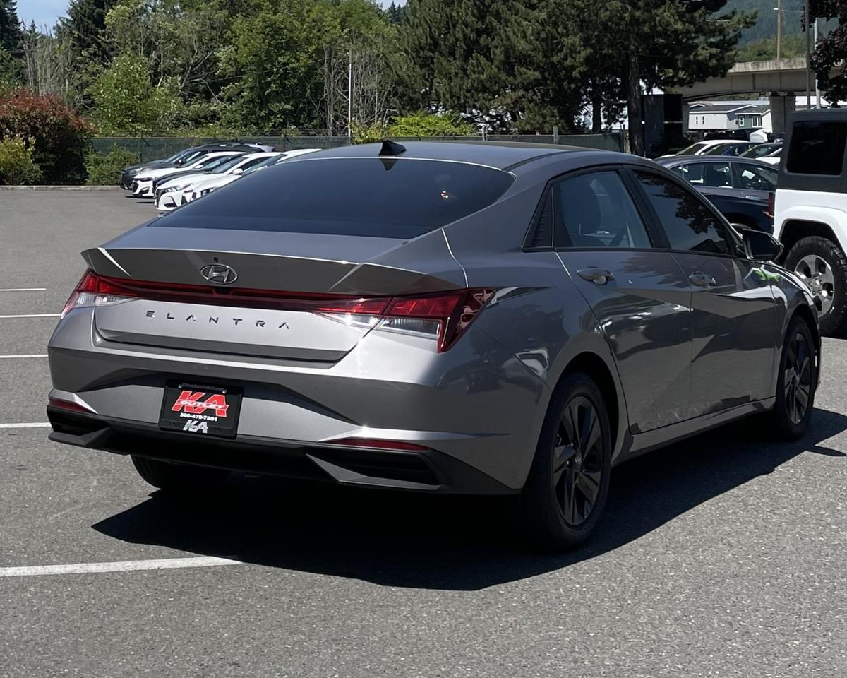 2023 Hyundai Elantra SEL Sedan 4D Port Orchard WA