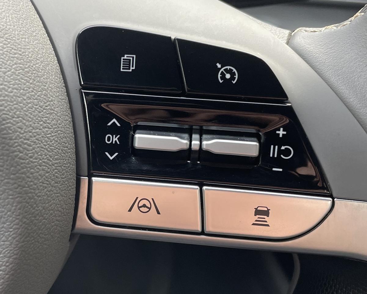 2023 Hyundai Elantra SEL Sedan 4D Port Orchard WA