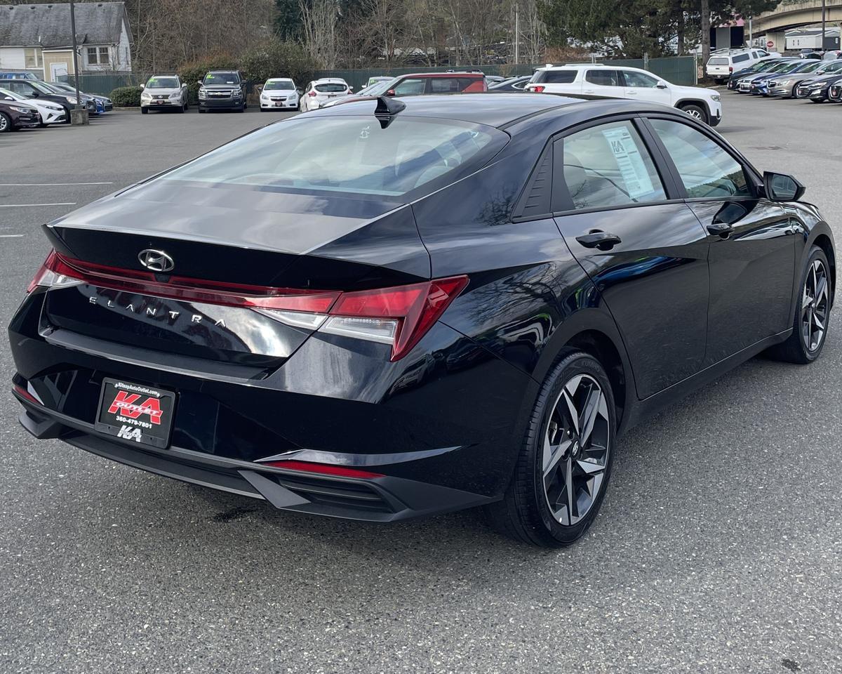 2023 Hyundai Elantra SEL Sedan 4D Port Orchard WA