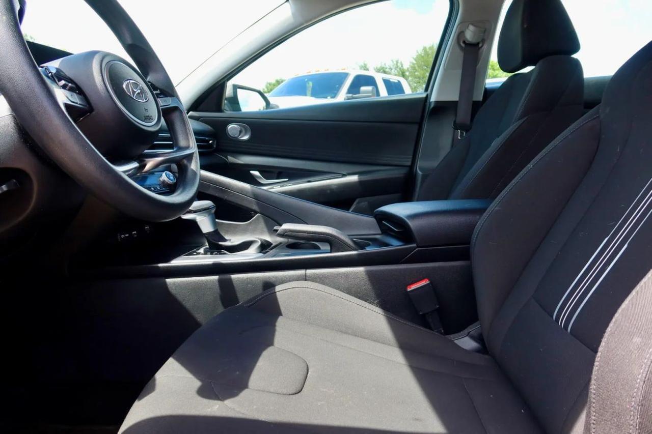 2023 Hyundai Elantra SEL Sedan 4D Maitland FL
