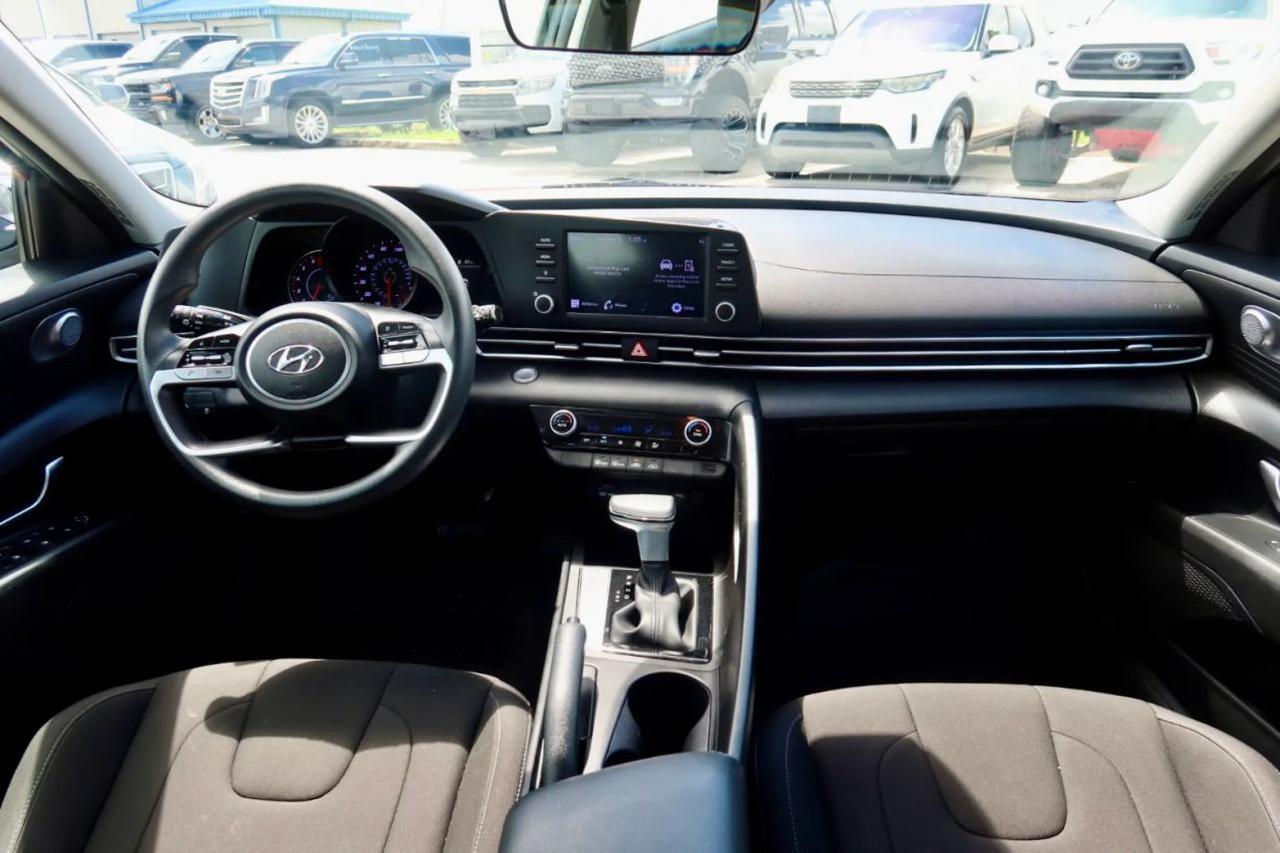 2023 Hyundai Elantra SEL Sedan 4D Maitland FL