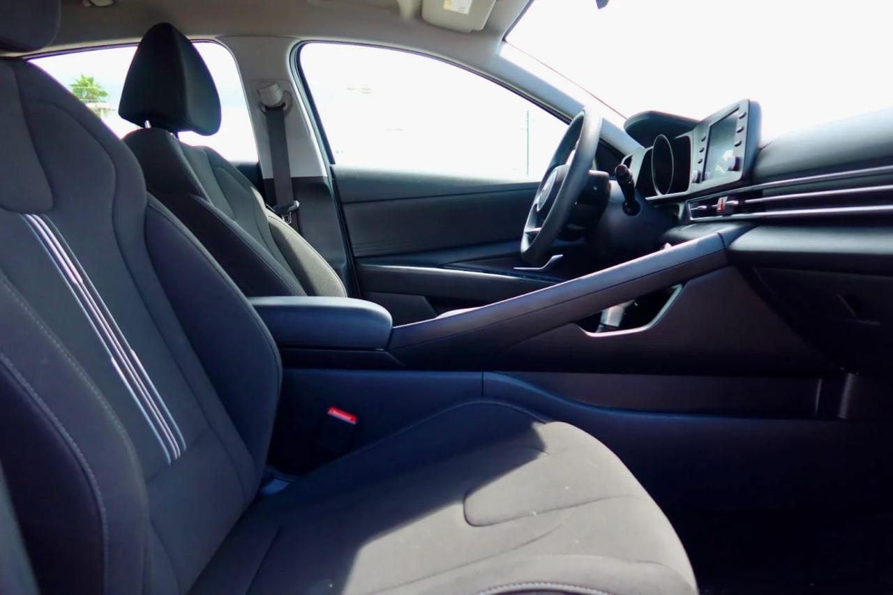 2023 Hyundai Elantra SEL Sedan 4D Maitland FL