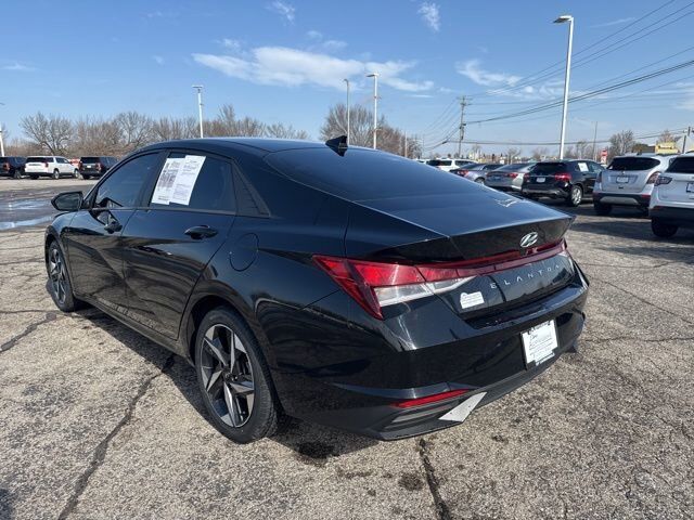 2023 Hyundai Elantra SEL Carbondale IL