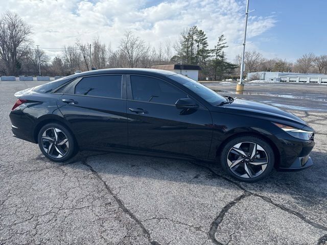 2023 Hyundai Elantra SEL Carbondale IL