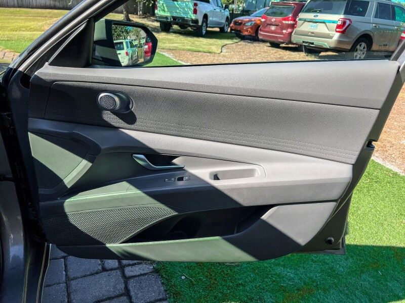 2023 Hyundai Elantra SEL Wilmington NC