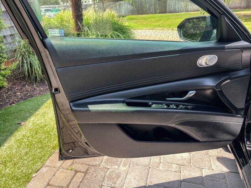 2023 Hyundai Elantra SEL Wilmington NC