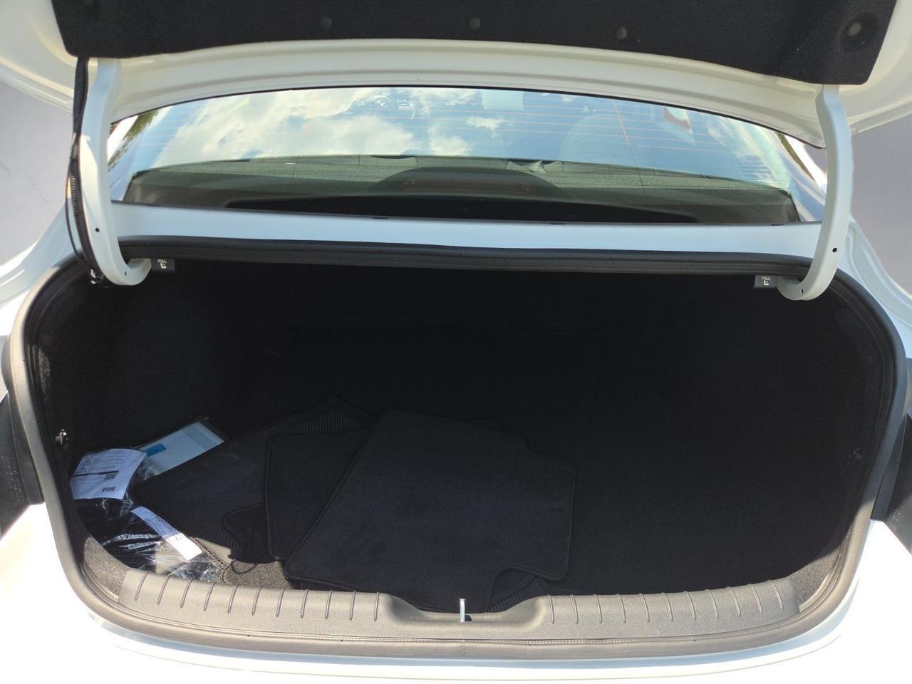 2023 Hyundai Elantra SEL Waldorf MD