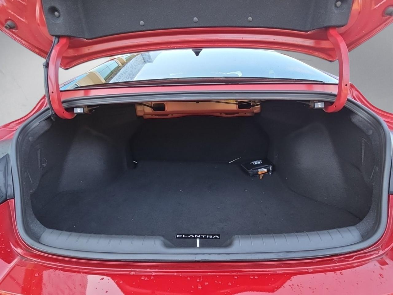 2023 Hyundai Elantra SEL Waldorf MD