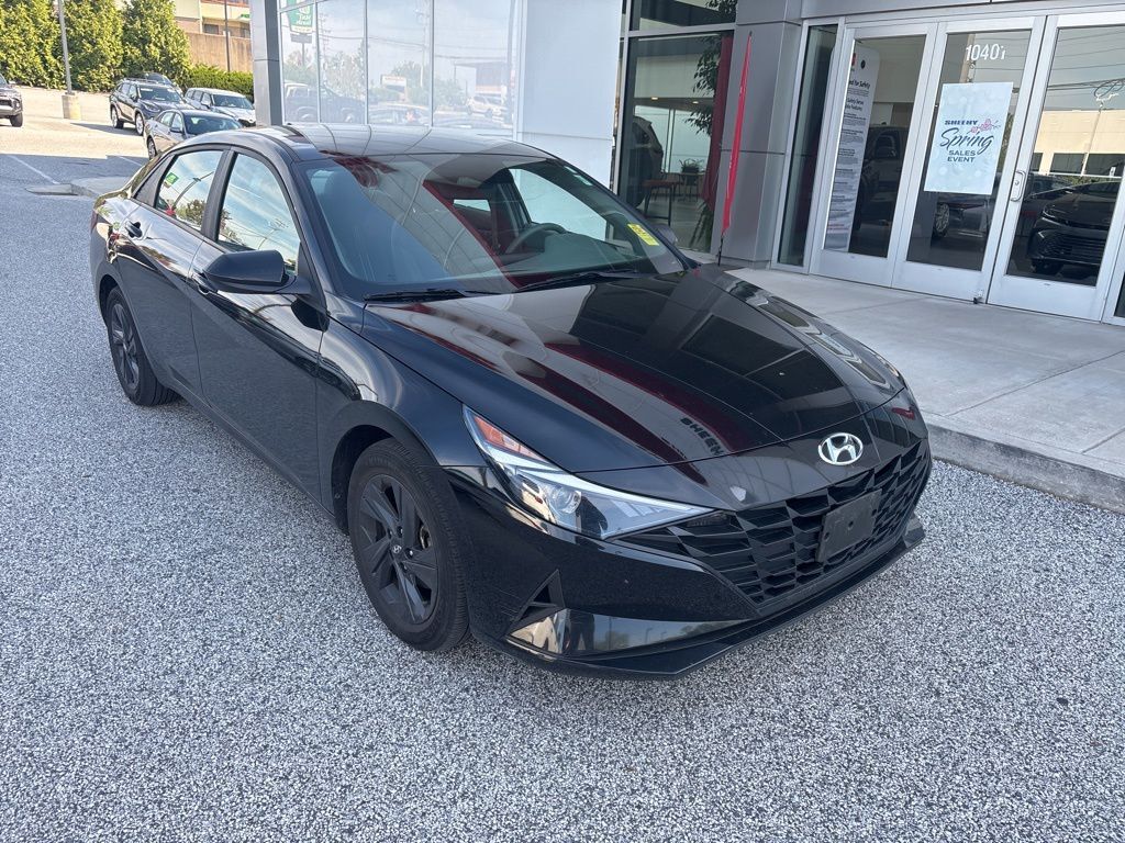 2023 Hyundai Elantra SEL