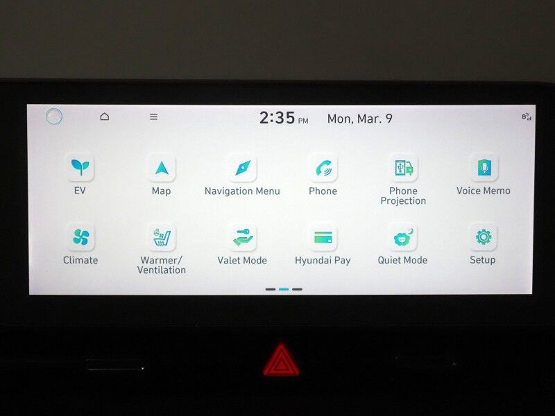 2023 Hyundai IONIQ 5 Limited AWD *HEADS-UP DISPLAY, PANORAMA GLASS ROOF, NAVIGATION, ADAPTIVE CRUISE, 360 VIEW CAMERAS, SMART PARKING, CLIMATE SEATS, HEATED STEERING, WIRELESS CHARGING, BOSE AUDIO, ANDROID & APPLE Round Rock TX
