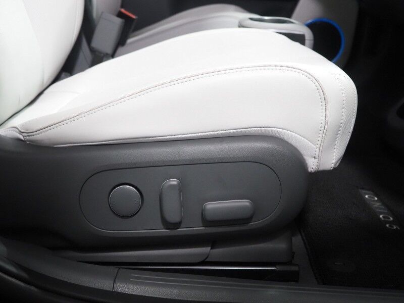 2023 Hyundai IONIQ 5 Limited AWD *HEADS-UP DISPLAY, PANORAMA GLASS ROOF, NAVIGATION, ADAPTIVE CRUISE, 360 VIEW CAMERAS, SMART PARKING, CLIMATE SEATS, HEATED STEERING, WIRELESS CHARGING, BOSE AUDIO, ANDROID & APPLE Round Rock TX