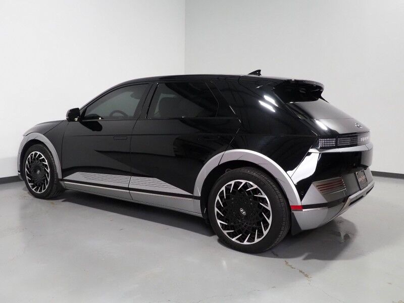 2023 Hyundai IONIQ 5 Limited AWD *HEADS-UP DISPLAY, PANORAMA GLASS ROOF, NAVIGATION, ADAPTIVE CRUISE, 360 VIEW CAMERAS, SMART PARKING, CLIMATE SEATS, HEATED STEERING, WIRELESS CHARGING, BOSE AUDIO, ANDROID & APPLE Round Rock TX