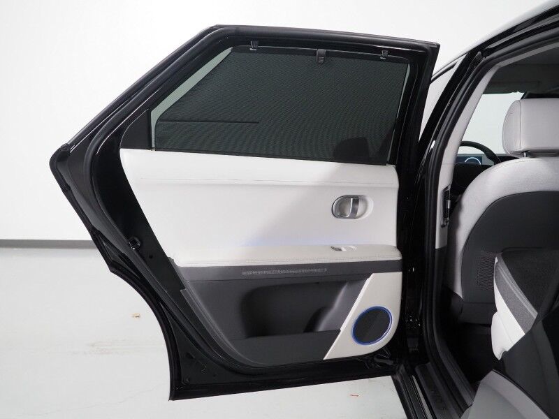 2023 Hyundai IONIQ 5 Limited AWD *HEADS-UP DISPLAY, PANORAMA GLASS ROOF, NAVIGATION, ADAPTIVE CRUISE, 360 VIEW CAMERAS, SMART PARKING, CLIMATE SEATS, HEATED STEERING, WIRELESS CHARGING, BOSE AUDIO, ANDROID & APPLE Round Rock TX