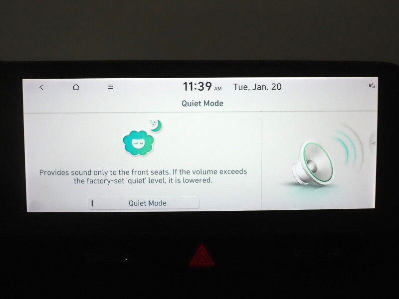 2023 Hyundai IONIQ 5 Limited AWD *HEADS-UP DISPLAY, PANORAMA GLASS ROOF, NAVIGATION, ADAPTIVE CRUISE, 360 VIEW CAMERAS, SMART PARKING, CLIMATE SEATS, HEATED STEERING, WIRELESS CHARGING, BOSE AUDIO, ANDROID & APPLE Round Rock TX