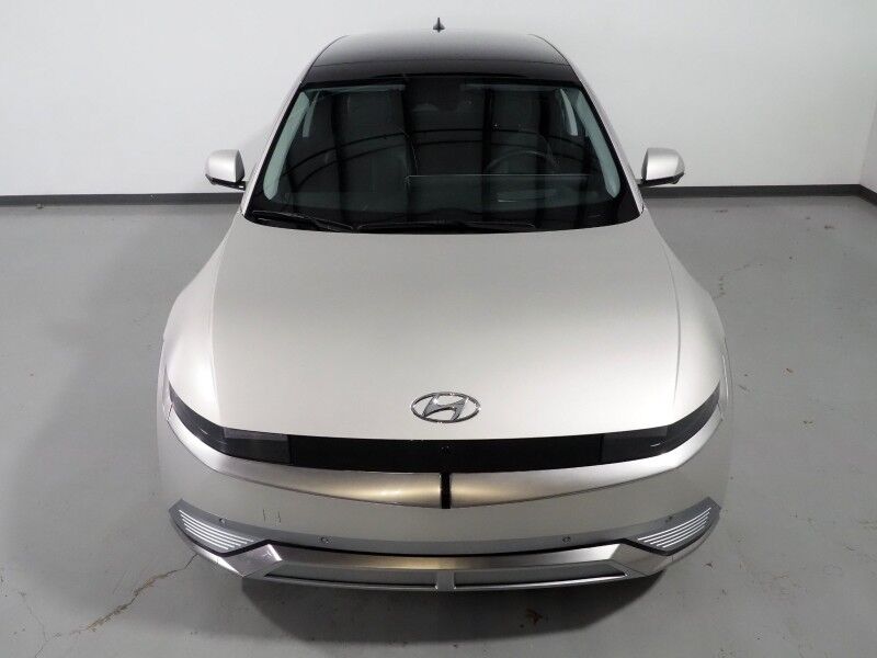 2023 Hyundai IONIQ 5 Limited AWD *HEADS-UP DISPLAY, PANORAMA GLASS ROOF, NAVIGATION, ADAPTIVE CRUISE, 360 VIEW CAMERAS, SMART PARKING, CLIMATE SEATS, HEATED STEERING, WIRELESS CHARGING, BOSE AUDIO, ANDROID & APPLE Round Rock TX