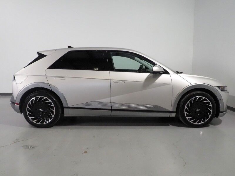 2023 Hyundai IONIQ 5 Limited AWD *HEADS-UP DISPLAY, PANORAMA GLASS ROOF, NAVIGATION, ADAPTIVE CRUISE, 360 VIEW CAMERAS, SMART PARKING, CLIMATE SEATS, HEATED STEERING, WIRELESS CHARGING, BOSE AUDIO, ANDROID & APPLE Round Rock TX