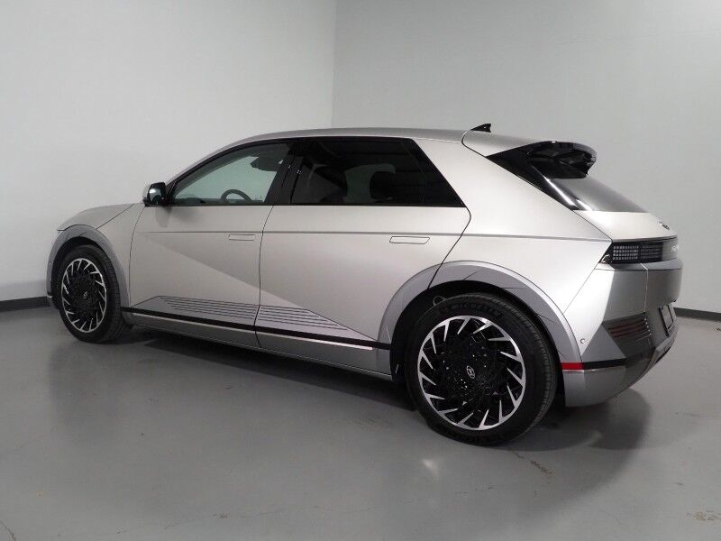 2023 Hyundai IONIQ 5 Limited AWD *HEADS-UP DISPLAY, PANORAMA GLASS ROOF, NAVIGATION, ADAPTIVE CRUISE, 360 VIEW CAMERAS, SMART PARKING, CLIMATE SEATS, HEATED STEERING, WIRELESS CHARGING, BOSE AUDIO, ANDROID & APPLE Round Rock TX