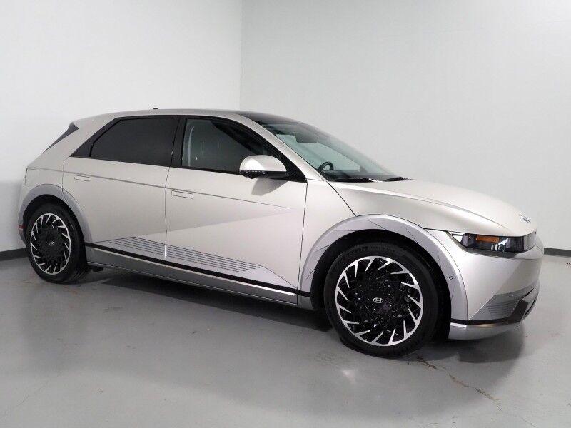 2023 Hyundai IONIQ 5 Limited AWD *HEADS-UP DISPLAY, PANORAMA GLASS ROOF, NAVIGATION, ADAPTIVE CRUISE, 360 VIEW CAMERAS, SMART PARKING, CLIMATE SEATS, HEATED STEERING, WIRELESS CHARGING, BOSE AUDIO, ANDROID & APPLE