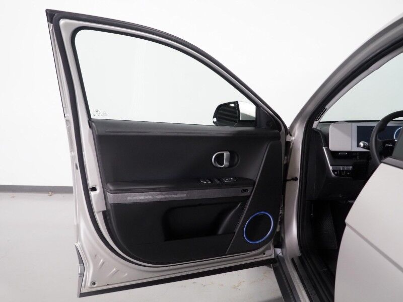 2023 Hyundai IONIQ 5 Limited AWD *HEADS-UP DISPLAY, PANORAMA GLASS ROOF, NAVIGATION, ADAPTIVE CRUISE, 360 VIEW CAMERAS, SMART PARKING, CLIMATE SEATS, HEATED STEERING, WIRELESS CHARGING, BOSE AUDIO, ANDROID & APPLE Round Rock TX