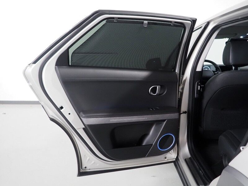 2023 Hyundai IONIQ 5 Limited AWD *HEADS-UP DISPLAY, PANORAMA GLASS ROOF, NAVIGATION, ADAPTIVE CRUISE, 360 VIEW CAMERAS, SMART PARKING, CLIMATE SEATS, HEATED STEERING, WIRELESS CHARGING, BOSE AUDIO, ANDROID & APPLE Round Rock TX